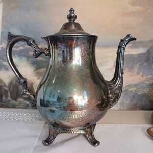 I.S.Co International Silver Company Coffee Teapot Victorian Legs GORGEOUS PATINA